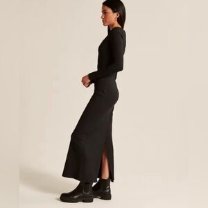 Long-sleeve Maxi dress